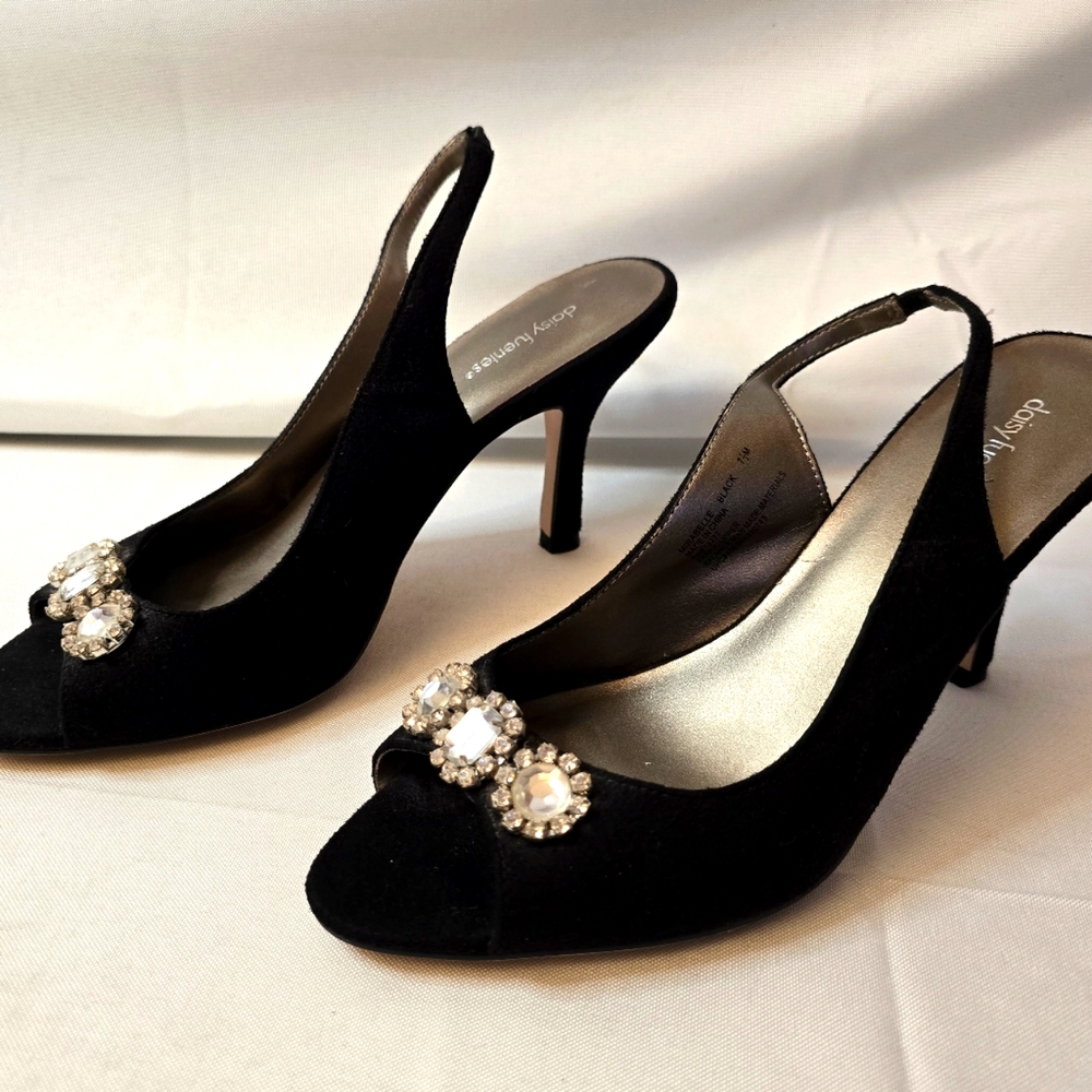Daisy Fuentes suede rhinestone heels, 7.5